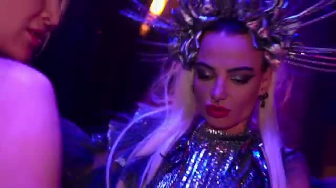 ⁣TAMI TBD - Live TREFF8 (TAMI BIRTHDAY BASH) [jPmOHz4moIk]_EDIT (изрязано)